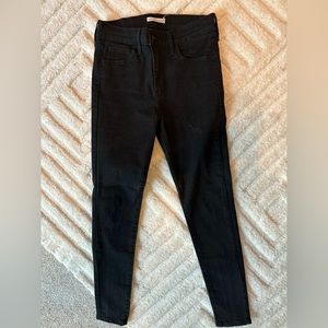 Women’s Levi’s, 720 High Rise Skinny Jeans, Black 28 NWOT